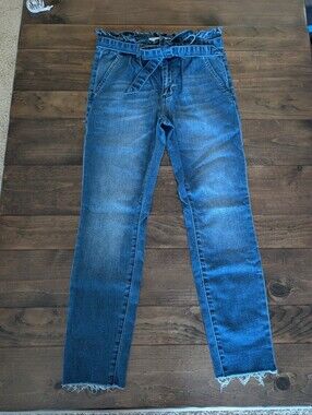 NWOT High waisted Jeans